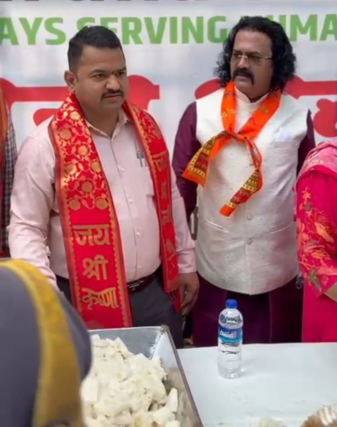 *वंदे मातरम टीमतर्फे महा अन्नदान कार्यक्रम संपन्न*